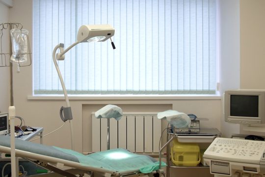 Ρόδος: Ελεύθερος ο γυναικολόγος που καταδικάστηκε για τον βιασμό 21 γυναικών